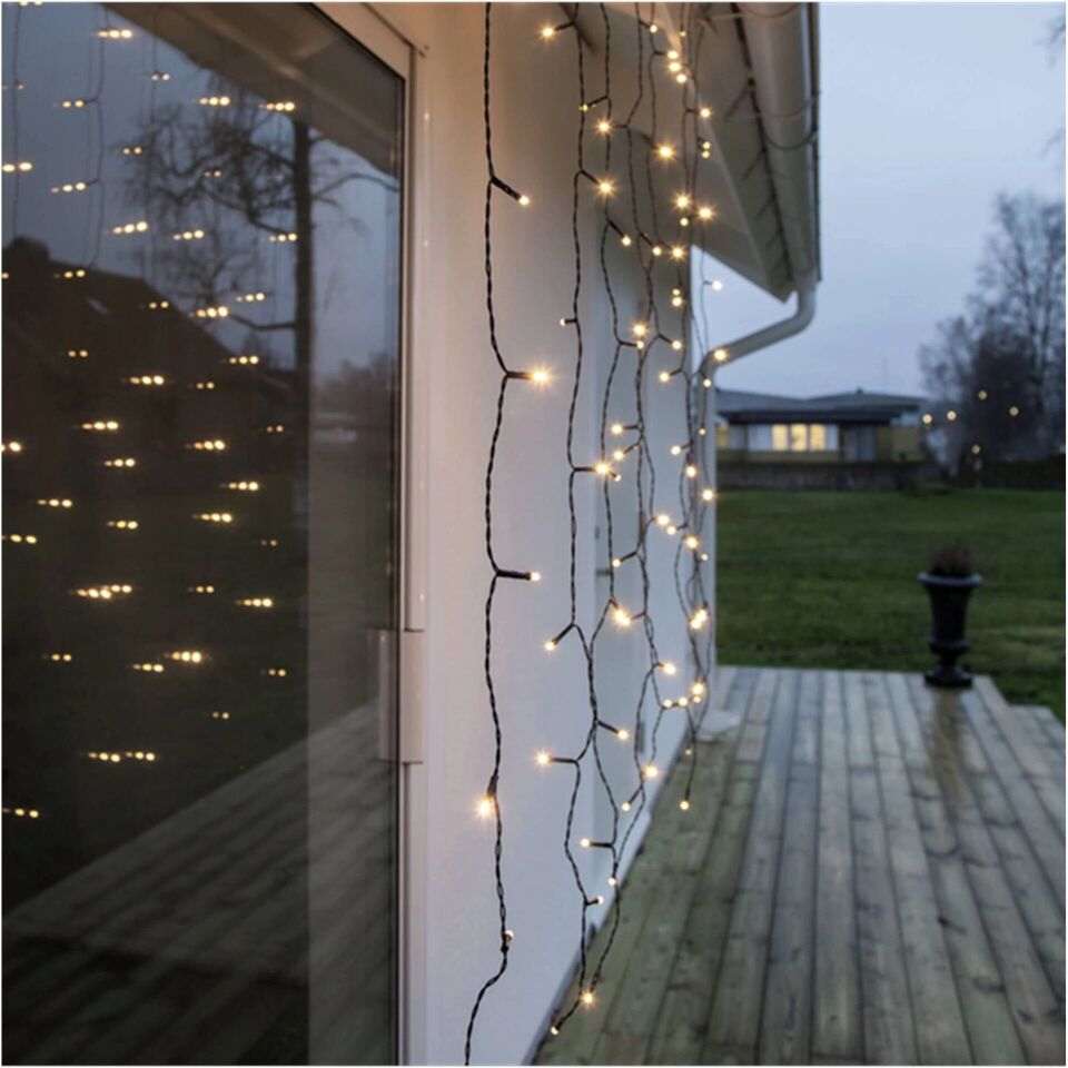 Sarkıt Saçak Led Yılbaşı Süsü 2x2 Metre 400 Ledli Saçak Yılbaşı Ağacı Süsü Siyah Kablo SNC-602