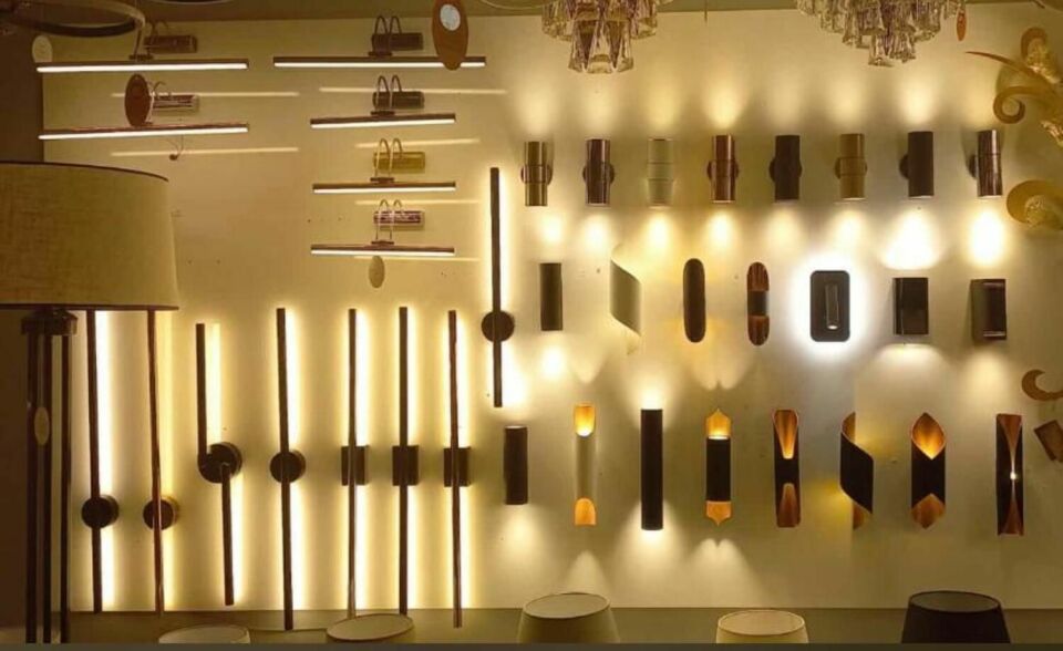 Gold Kasa Düz Dekoratif Çift Yönlü Duvar Aplik Armatür 80CM