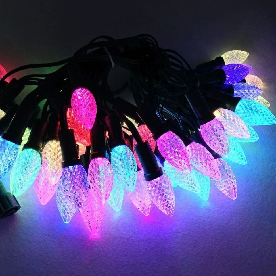 Animasyonlu Rgb Çam Kozalak Yılbaşı Ağacı Süsü 5 Metre 28 Çam Kozalak SNC-211