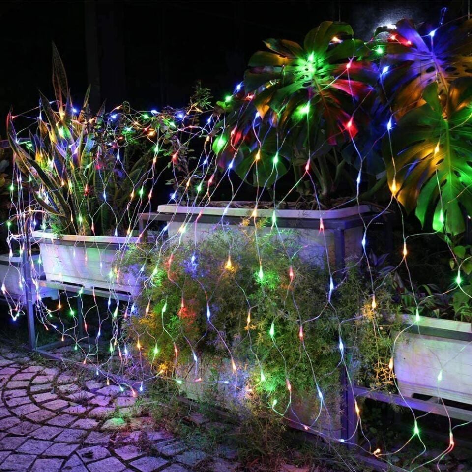 Animasyonlu Balıkçı Ağı Renkli Led Yılbaşı Süsü 1,5x1,5 Metre 240 Ledli Ağ Yılbaşı Ağacı Süsü Şeffaf Kablo SNC-414-1