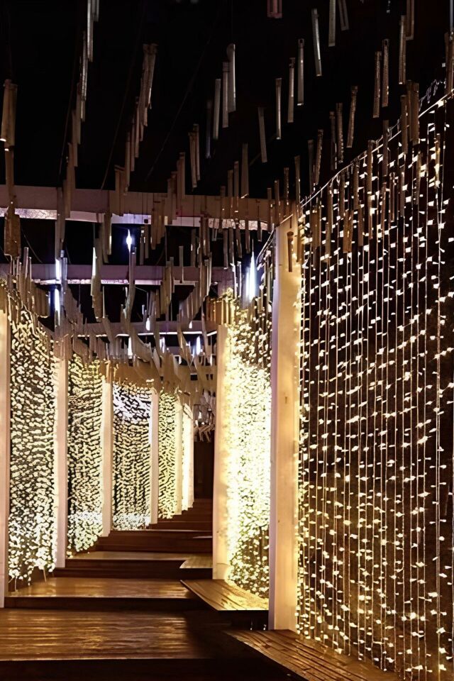 Flaşlı Sarkıt Saçak Led Yılbaşı Süsü 2x2 Metre 400 Ledli Saçak Yılbaşı Ağacı Süsü Beyaz Kablo SNC-603