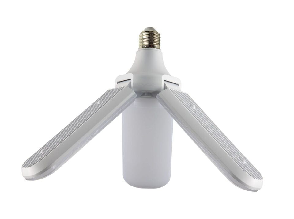 Noas 40W Yonca Led Ampül Beyaz Işık YL90-0041